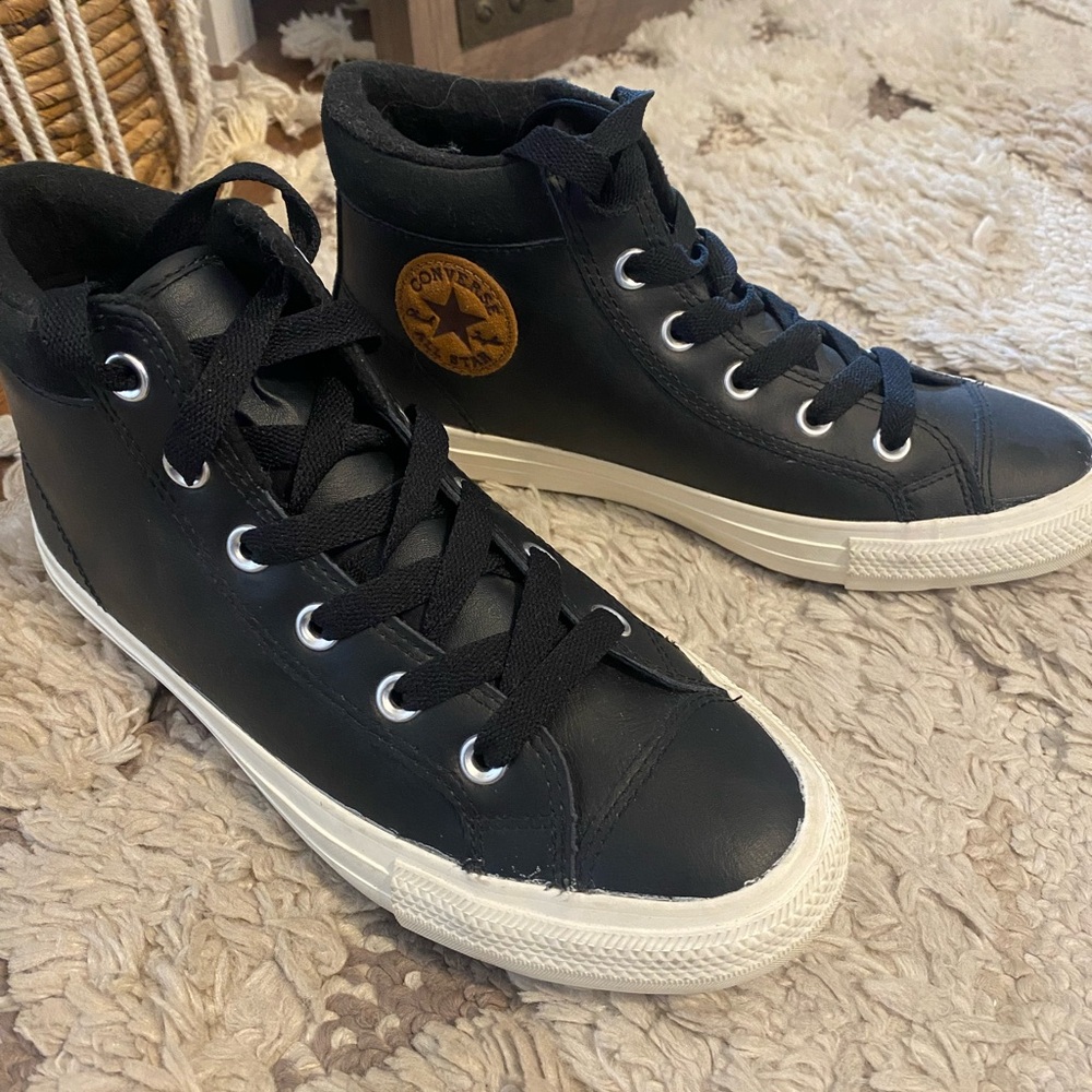 New w/out tag Converse Black High-Top Men's Shoes